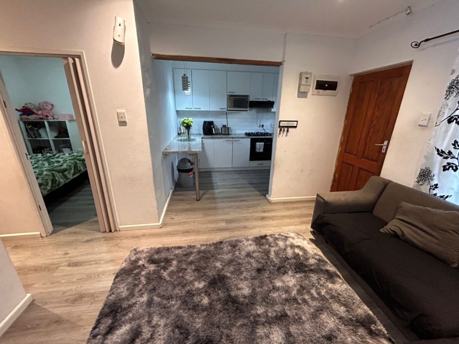 1 Bedroom Property for Sale in Pelican Park Western Cape